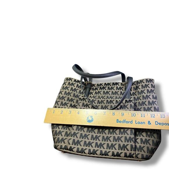 Michael Kors Monogram MK Medium Jet Set Tote Bag Khaki Canvas with Leather Trim - Picture 9 of 9